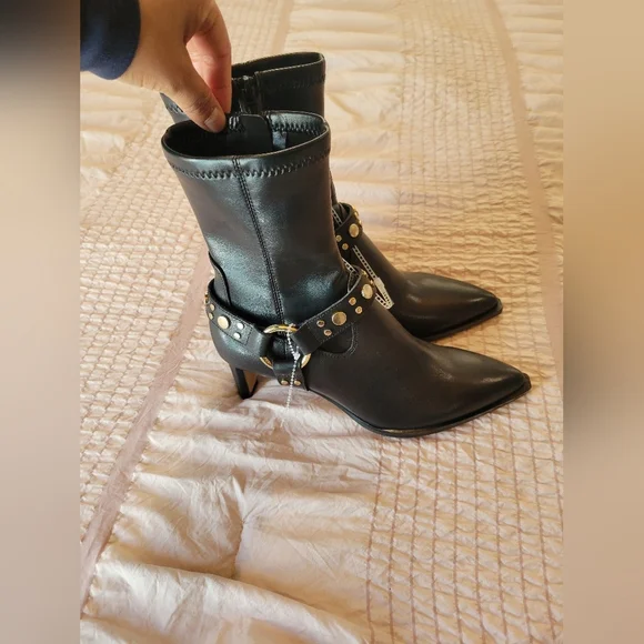 Dolce Vita Black Heeled Boots with Gold Accents - Picture 6 of 11